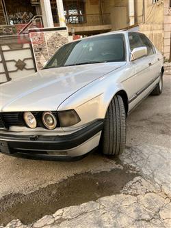 بي ام دبليو الفئة 7